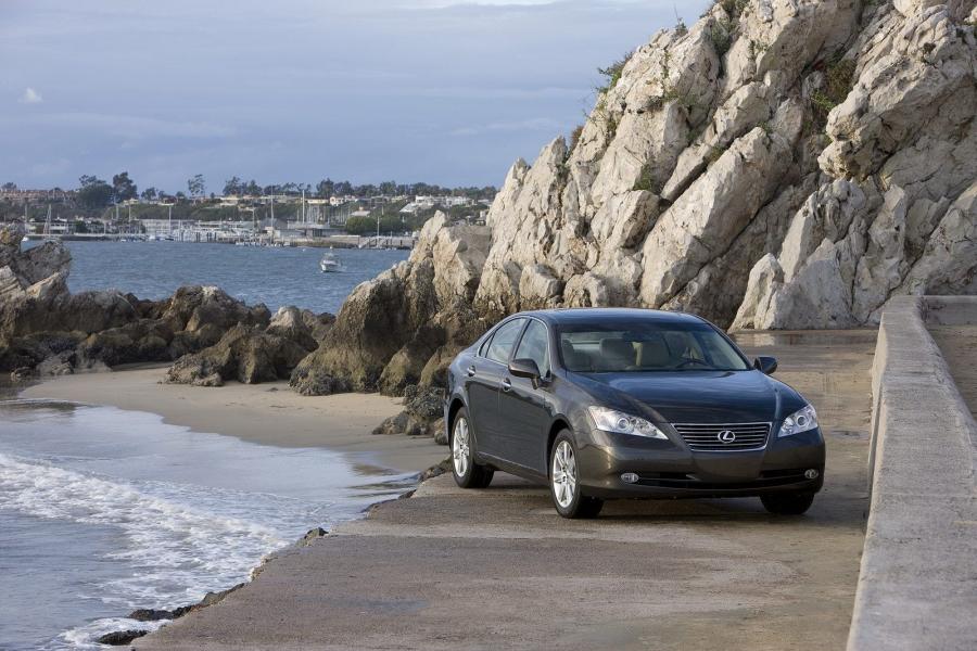  Lexus ES350 Pebble Beach Edition 2007 года  (фото 18 из 23)